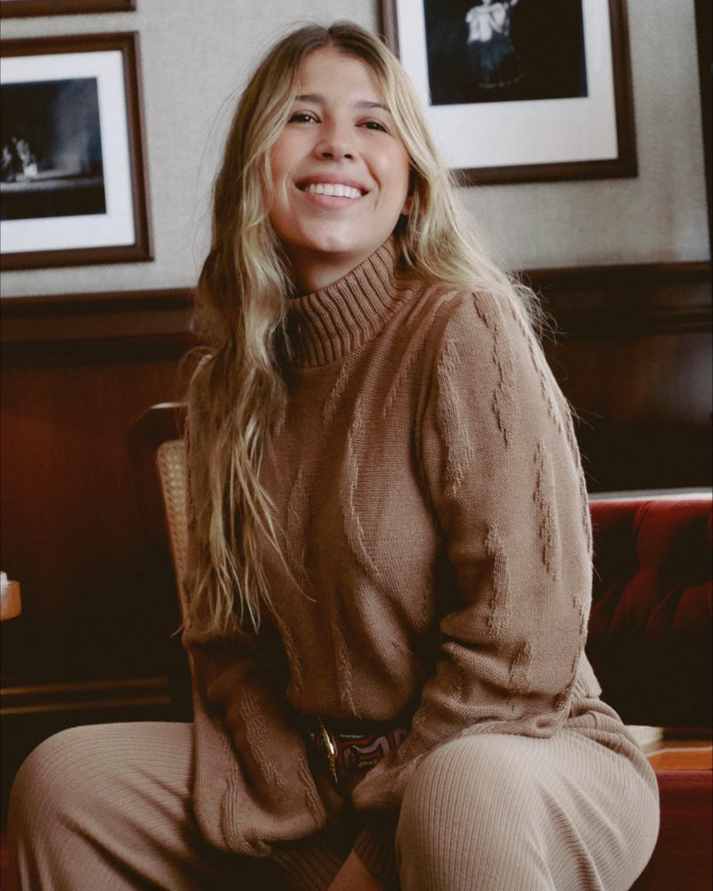 CAMEL SWEATER