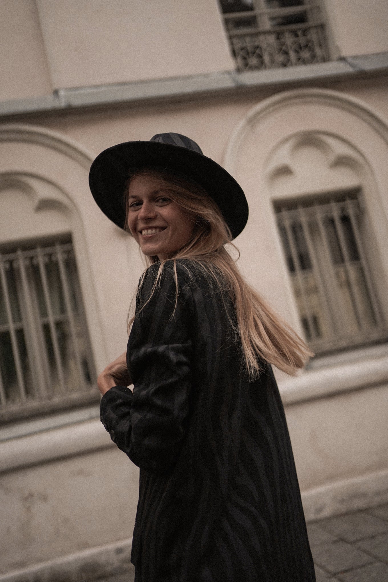 CAZADORA NOIR HAT