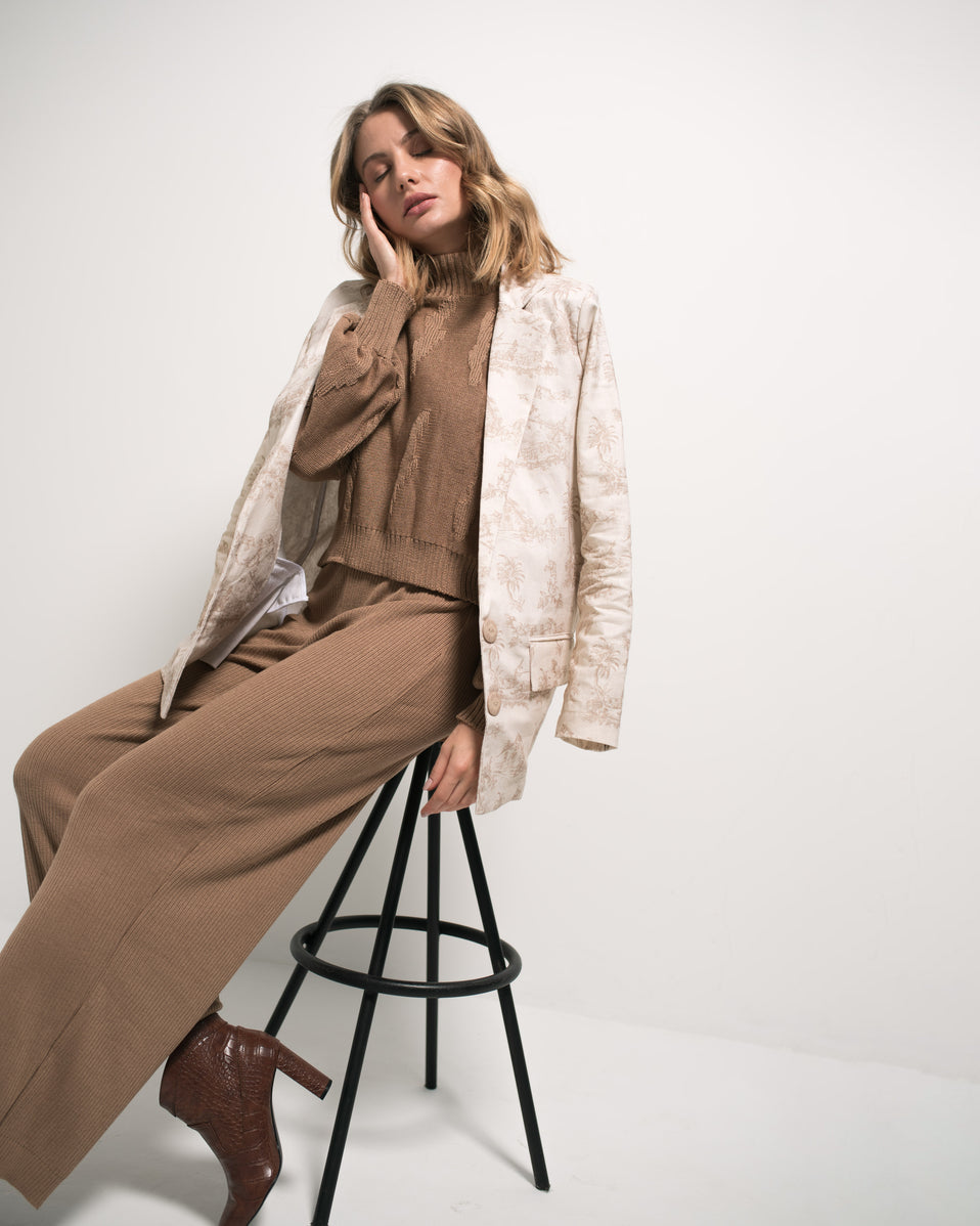 CAMEL SWEATER